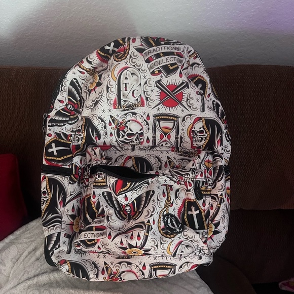 Traditional backpack - Picture 3 of 3